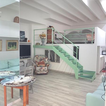 Appartement Joli Studio au Soleil à Menton Extérieur photo