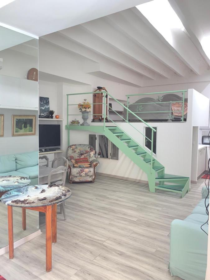 Appartement Joli Studio au Soleil à Menton Extérieur photo