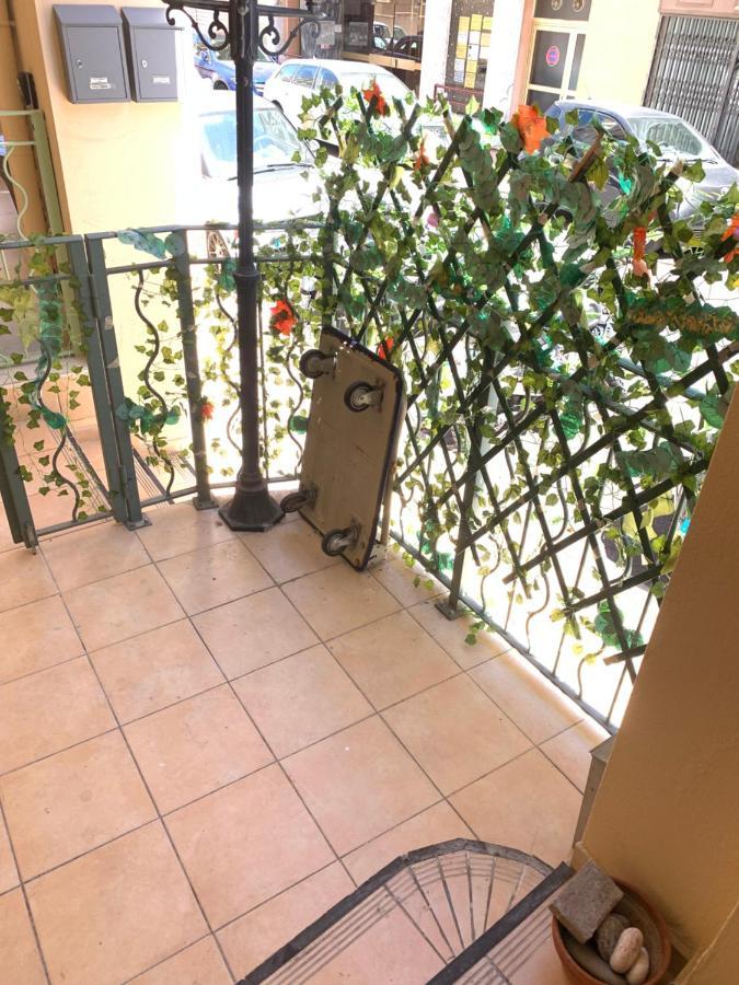 Appartement Joli Studio au Soleil à Menton Extérieur photo